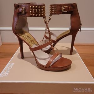 Michael Kors Celena Sandal in Luggage Size 8